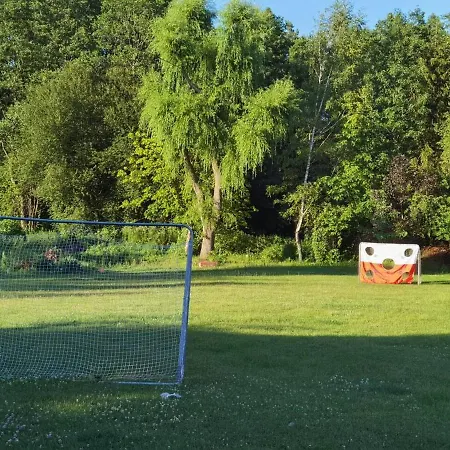 Апартаменты Wodna Ostoja Z Pokojem Zabaw Nad Jeziorem