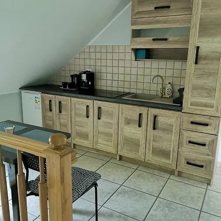 Апартаменты Wodna Ostoja Z Pokojem Zabaw Nad Jeziorem Buczki