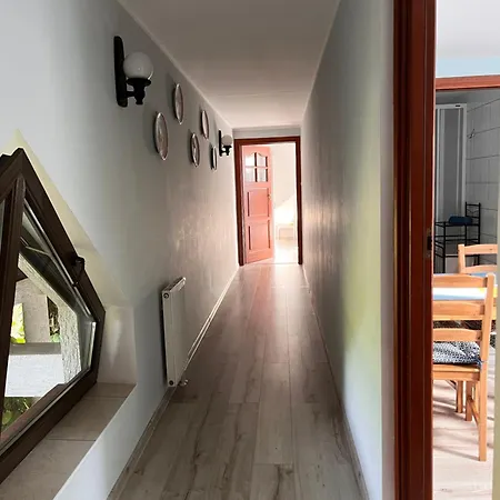 Wodna Ostoja Z Pokojem Zabaw Nad Jeziorem Apartment