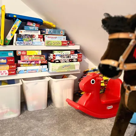 Wodna Ostoja Z Pokojem Zabaw Nad Jeziorem *