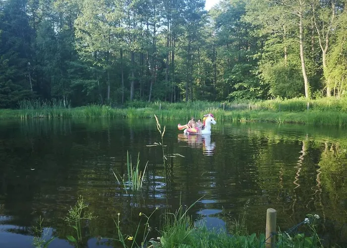 Wodna Ostoja Z Pokojem Zabaw Nad Jeziorem Apartment